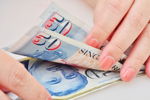 Things To Know Before Getting Dental Implants