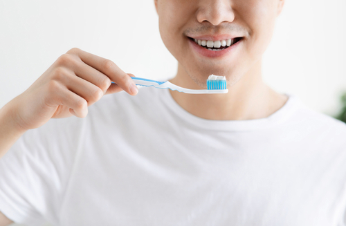 How to Prevent and Treat Gum Disease? 