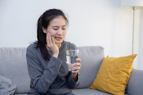 Tooth Sensitivity Reducing Discomfort and Protecting Tooth Enamel